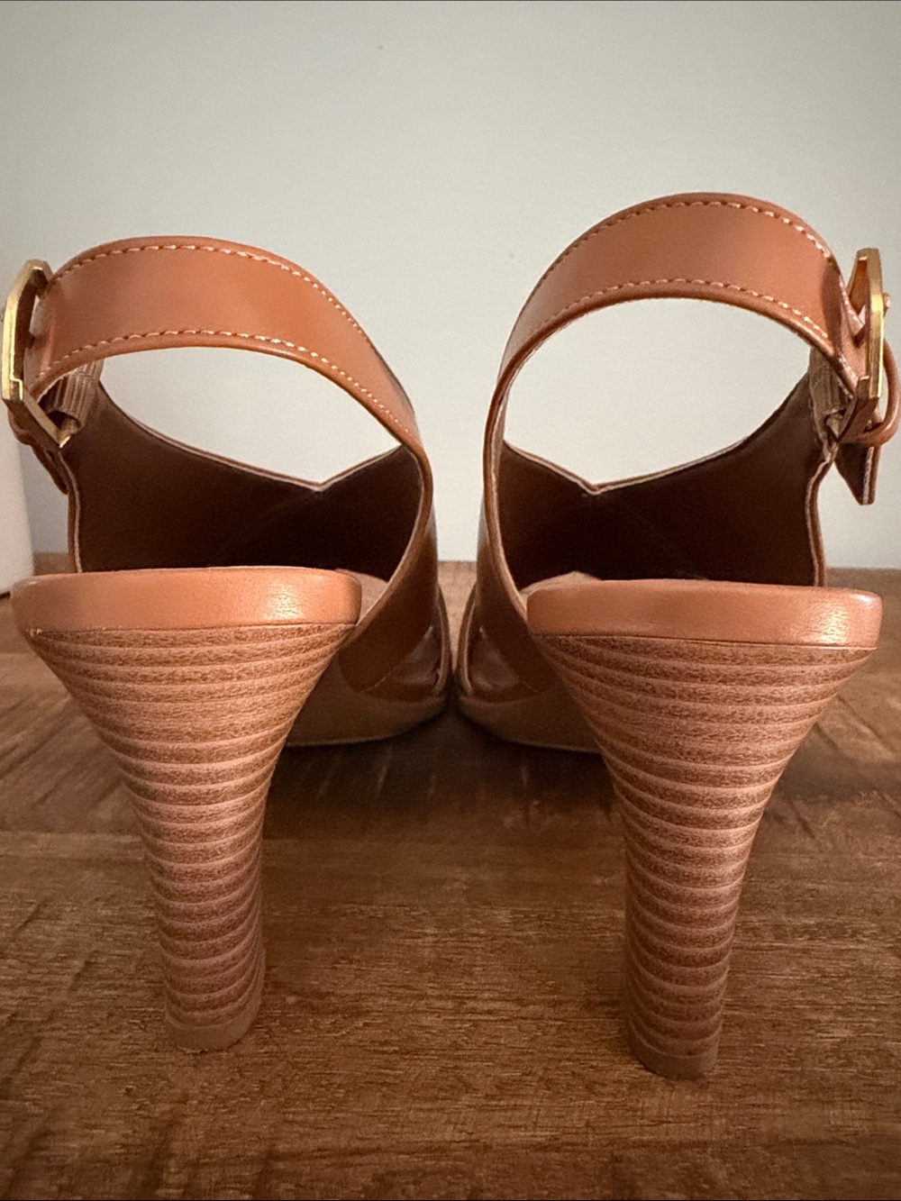 AEROSOLES Cognac Cross-Strap Slingback Heels - Picture 4 of 8